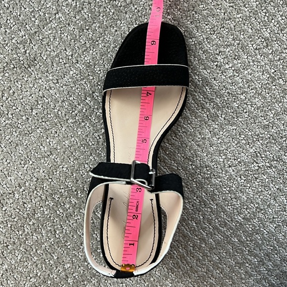 NWOT Elizabeth and James Ryann Low Heel Sandals - Picture 10 of 10